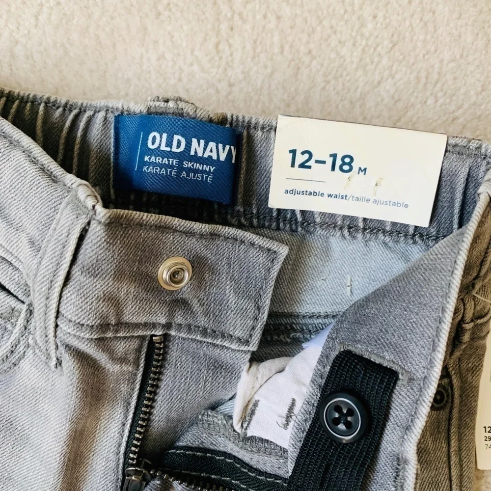 NEW WITH TAG OLD NAVY BOY 12-18mo Karate Skinny Gray Jeans